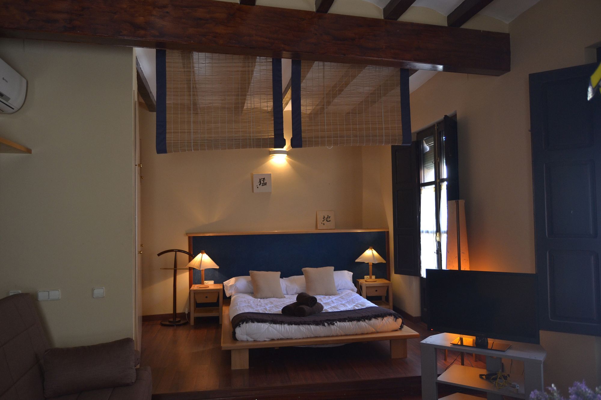 Tarragona Suites 70- Cavallers Bagian luar foto